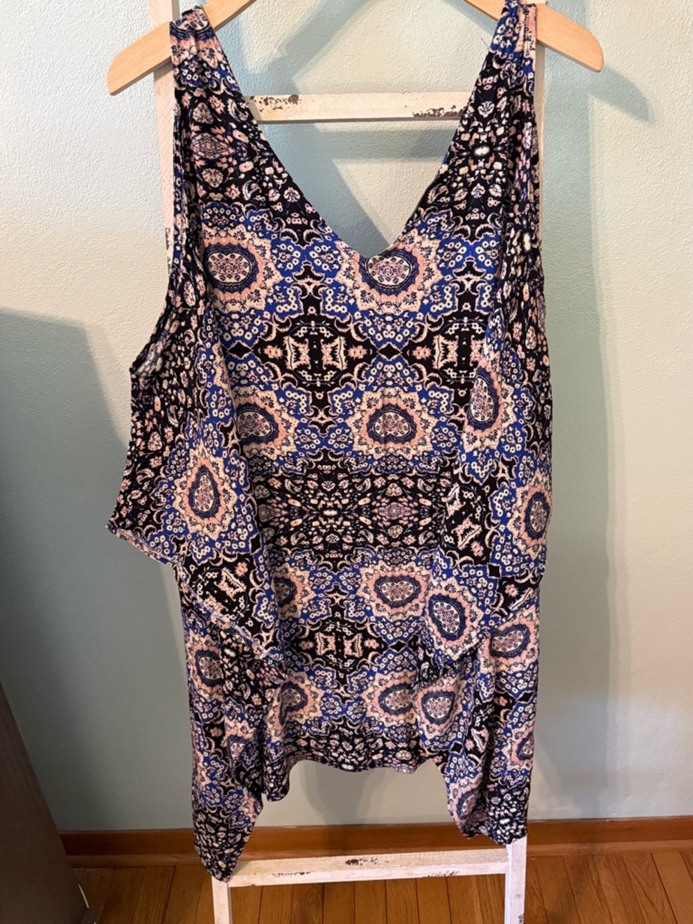 ASTR The Label Dress Bohemian Cold Shoulder Women's Size S Shift Dress Blue